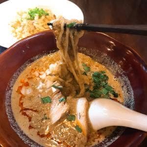 くうろん