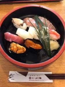 ふじ鮨 積丹本店