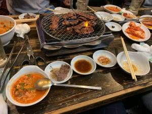 肉問屋直営 肉一 王子店