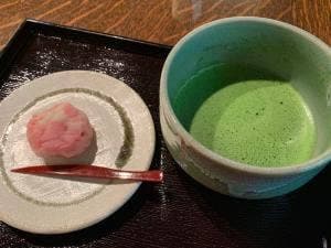森八 ひがし三番丁店