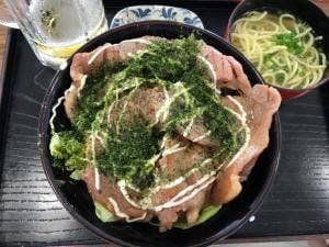 お食事処 みなと売店