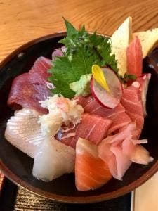 季節料理 八しま