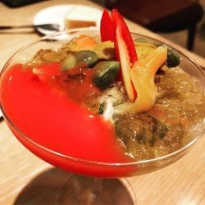 ヤナカ スギウラ