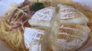 ジョリーパスタ 月隈店