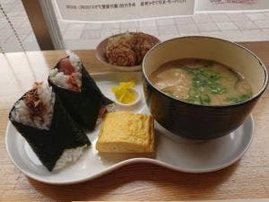 おにぎりカフェ よってこ米！！