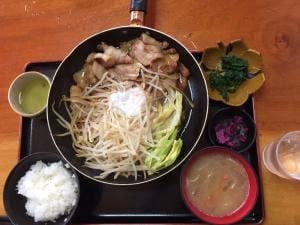 光玉毋食堂 めし しんちゃん