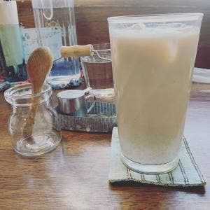田んぼの中のCafe ヒノデ商店