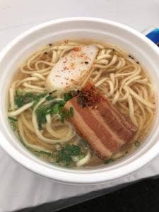 沖縄そば専門店 宜野湾そば