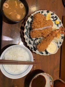 厚切りとんかつよし平 いなり店