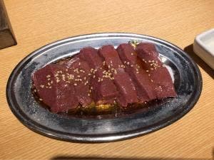 赤身肉と塩ホルモン べんてん