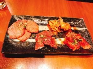 月島焼肉 ろくのぶ