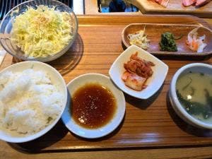 焼肉 ハチハチ ソラリア店