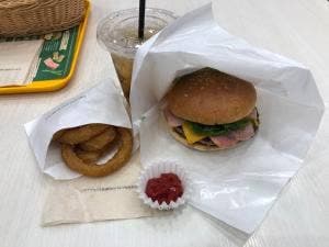 フレッシュネスバーガー 酒々井プレミアムアウトレット店