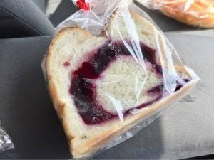 ベーカリーショップ上坂