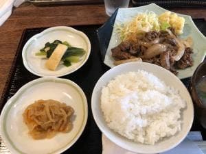食堂 マルシン