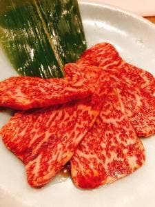 焼肉 しまづ