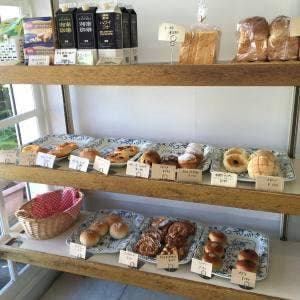 ブルック 手作りパンの店