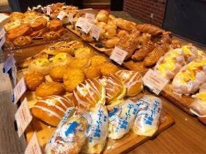 パン工房 鳴門屋 桃谷本店