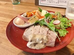 NOBU'S KITCHEN