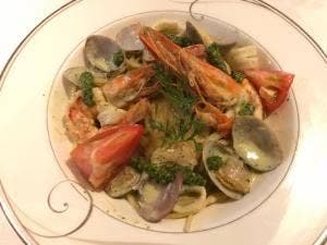 パスタ・デルフィーノ