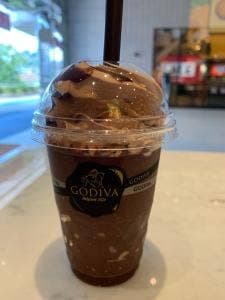 ゴディバ アルパーク店