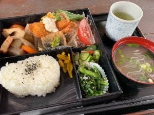 Cafe マルシェ まどか