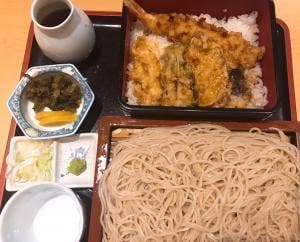 麻布永坂 更科本店 都庁議会棟店