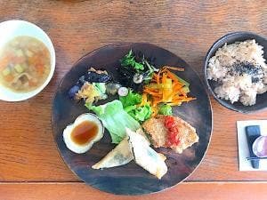 ひなび