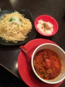 真っ赤なとまとらーめんとまこ 枚方市役所前店