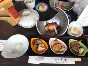 屋形船 中金