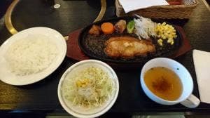 肉のクリヤマ 肉の食遊館