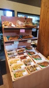 氷見漁港場外市場 ひみ番屋街