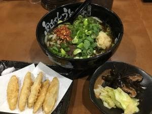 肉ちゃんうどん 博多駅南店