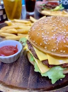 タコピザアンドバーガーズ