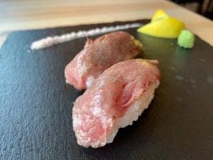 和牛炙り寿司 厳選10種類 食べ飲み放題 肉バル ミート吉田 静岡駅前店
