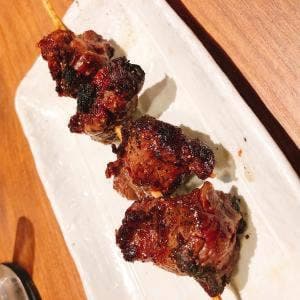 炭火串焼と旬鮮料理の店 しかまる