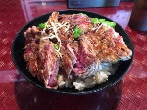 レッドロック元町店