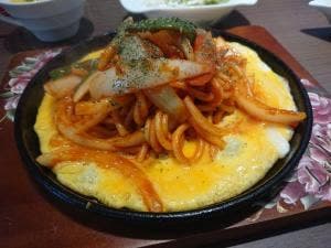gallery cafe Lalka