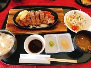 琵琶池ゴルフ倶楽部レストラン