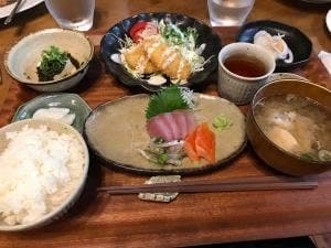 砂や安島 季節料理