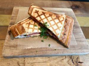 Len Kyoto Kawaramachi