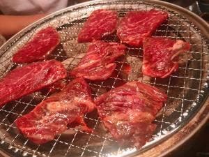 炭火焼肉ホルモン酒場仙次郎