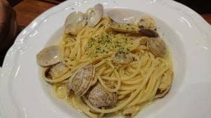 ワインバーマイアミパティオ 新橋駅SL広場前店