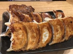 あご出汁餃子 ゆでタン ANTONIO