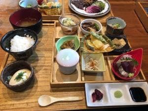 囲炉裏長屋 つるべ 川口店