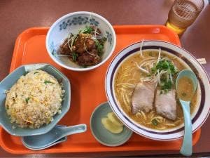 信時飯店