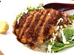 カフェダイニング ナナヴァル