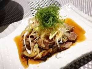 白石路地裏 和顔jr ニジヒコ