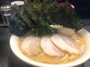 横浜家系 だるま家