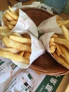 モスバーガー 中野富士見町店